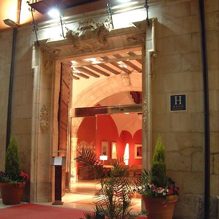 אוריהואלה Sercotel Palacio De Tudemir מראה חיצוני תמונה
