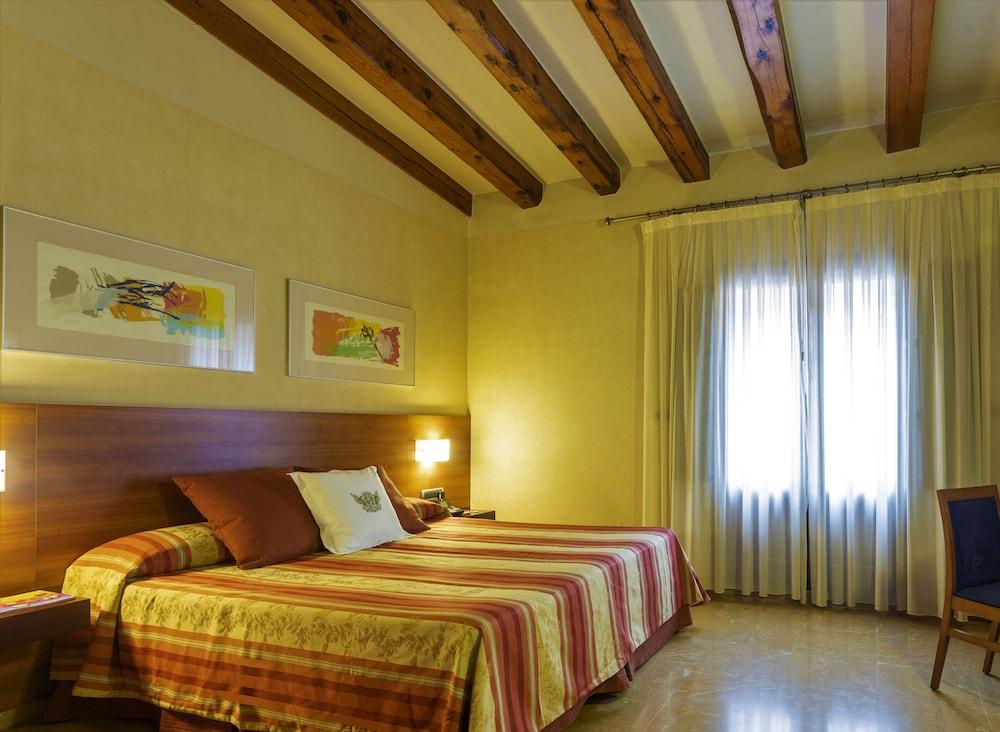 אוריהואלה Sercotel Palacio De Tudemir מראה חיצוני תמונה