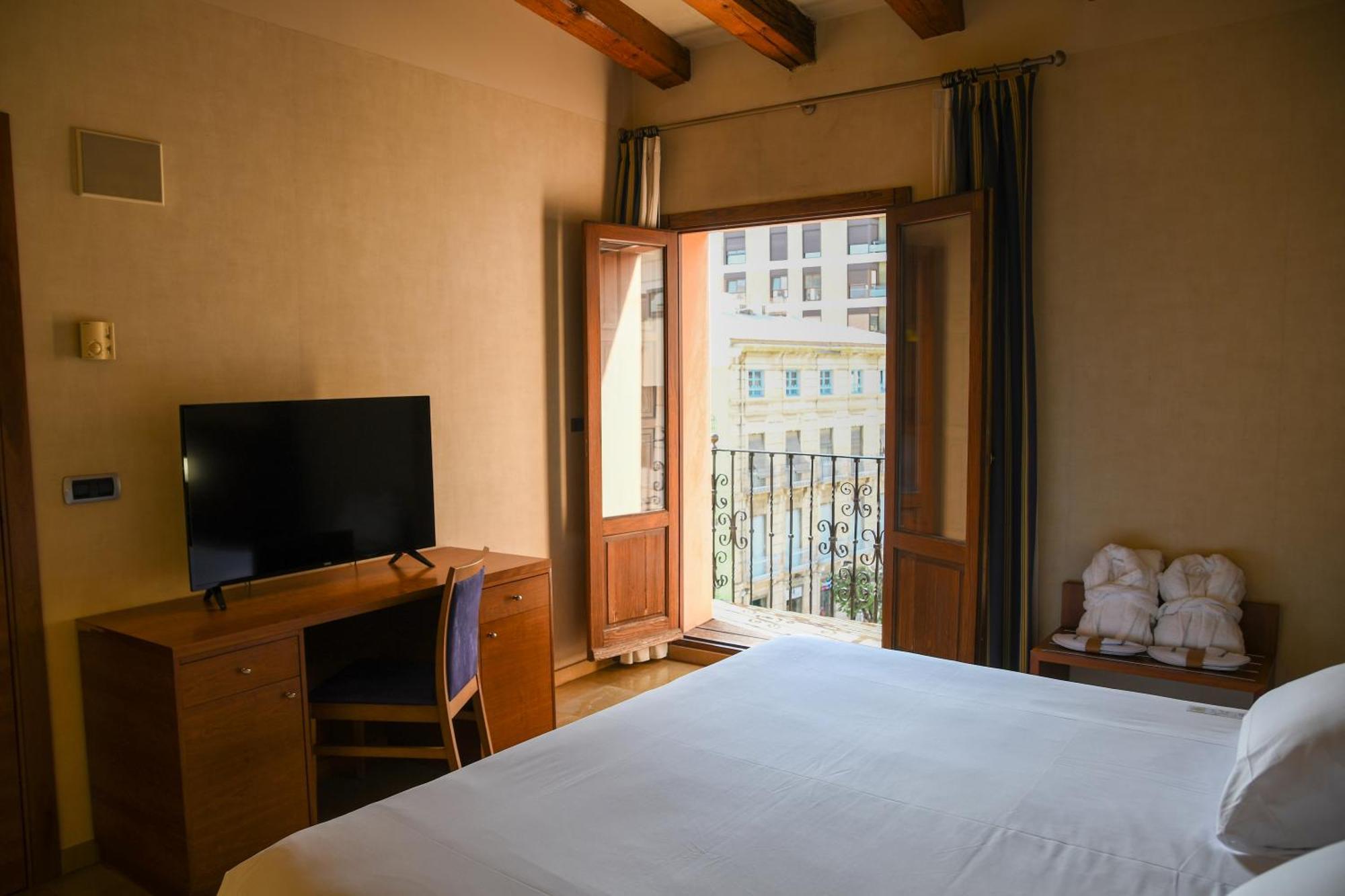 אוריהואלה Sercotel Palacio De Tudemir חדר תמונה
